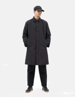 Norse ProjectsVargo Gore-Tex Infinium Raglan Mac - Black